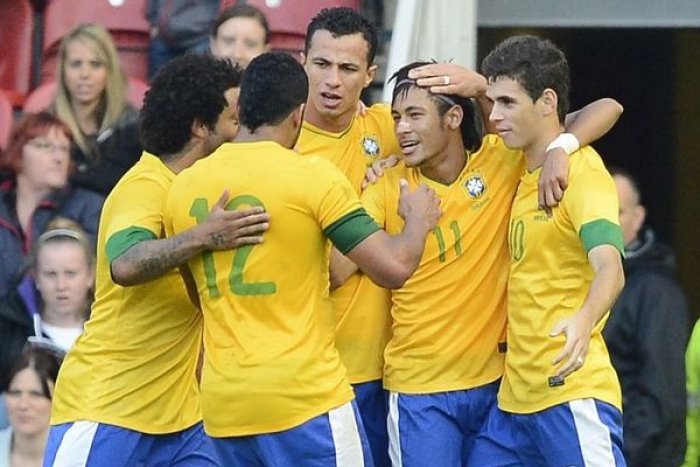Originální nápad! Hráči brazilského klubu mají místo čísel na dresu cenovku