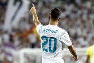 Real by měl zvážit, zda Asensio dostane sedmičku. Může tento mladík navázat na tři ikony klubu?