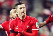 Bayern Mnichov přejel Hoffenheim i Real Madrid konečně vyhrál, brankář Koubek dostal dva góly