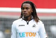 Renato Sanches se trápí a čelí velké kritice. Podporu Swansea i Bayernu ale má