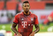 Proč Boateng odmítl Mourinha? Prý má v Bayernu větší šanci vyhrát LM než na Old Trafford