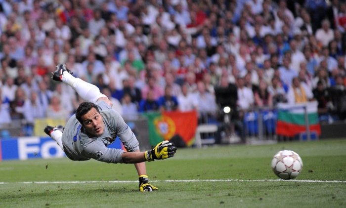 Dřívější brankář Interu nebo Benfiky prozradil tajemství: Mourinho mi říkal, že i s jednou rukou bych chytal lépe než Casillas