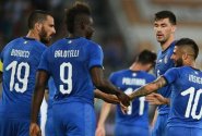 Balotelli oslavil návrat brankou, Francii táhli Giroud s Fekirem, mistři Evropy nevyzráli na Tunisko