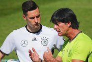 Draxler o Özilovi: Až přivezeme z Ruska trofej, pojďme si znovu povídat o tom, že tu být neměl