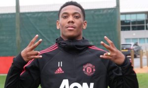 Žádný odchod do Chelsea! Mourinho objasnil, proč Martial opustil předsezónní přípravu United v USA