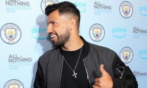 Shearer snad aby se pomalu začal bát. Agüero se přibližuje jeho rekordu s ligovými hattricky