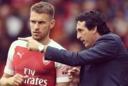 Proč ne a ne prodloužit s Arsenalem? Ramsey chce podobné peníze jako Özil