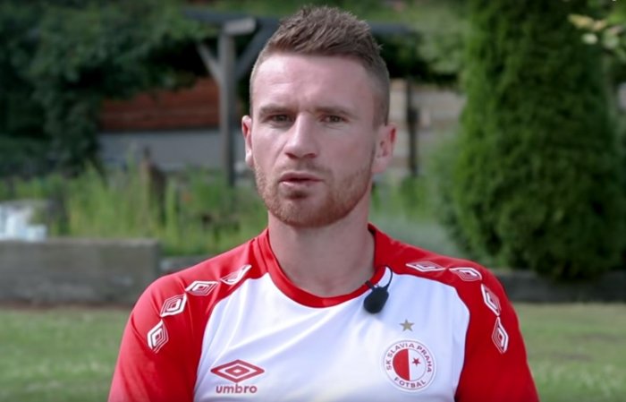 Co bude s Mešanovičem? Slavia mu nabízí prodloužení, ale jinde mu slibují důležitou roli...