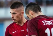 Slavia zapomněla na repre, Sparta, jíž pomohla Kangova absence, tiše stoupá a Vrba brečí sám proti sobě