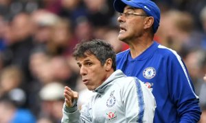 Sarri je taktický génius, chválí svého kolegu asistent Zola a odhaluje, co Chelsea musí udělat, aby se dotáhla na špičku