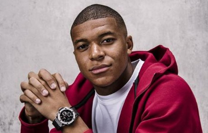 Mbappé? Hned bych ho koupil, překvapuje šéf Bayernu Hoeness