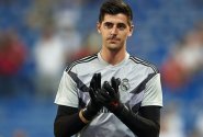 Příchod Neymara? Soustřeďme se na Hazarda, nabádá Peréze brankář Courtois