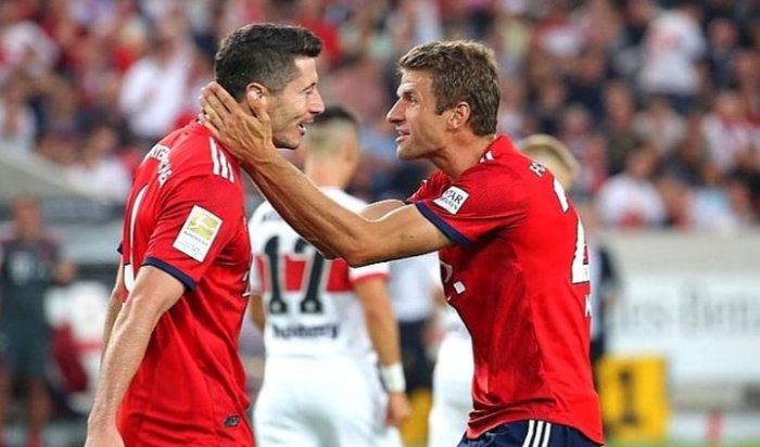 Pizarro může přijít o status nejlepšího zahraničního kanonýra bundesligy. Lewandowski už je velmi blízko...