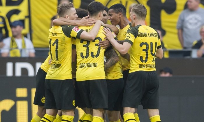 Dortmund zasadil Bayernu tvrdou ránu, Atlétiko uspělo v přestřelce s Bilbaem