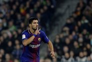 Barcelona vypráskala kožich Realu, Chelsea hladce přejela Burnley