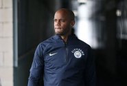 Často sedící kapitán City Kompany se dočkal grandiózní pochvaly, která nepřilétá často