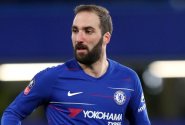 Higuaín zaznamenal první dva góly v Premier League, Bayern prohrál v Leverkusenu a nevyhrál ani Dortmund