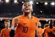 Depay zareagoval na lavičku v Lyonu dechberoucím koncertem, Génésiovi ale nic nevzkázal: K tomu teď není třeba nic říkat