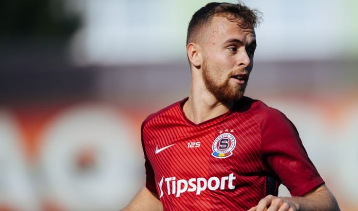 Slavia počastovala Vyšehrad osmičkou, Spartě zařídil osmifinále žolík Hašek, Žižkov rozesmutnil Karvinou