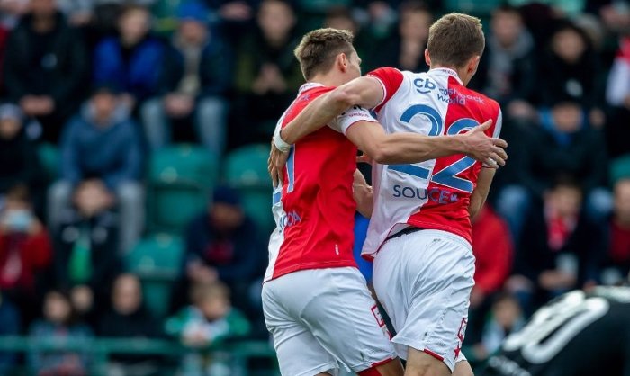 Pražské derby vítěze nepoznalo, Jablonec nakonec oslabenou Duklu zlomil