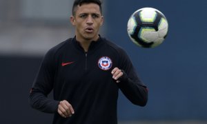Sánchez se přiblížil přesunu do Milána