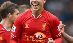 Liverpool díky Hendersonovi stíhá elitní čtyřku