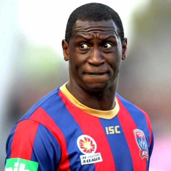 Veterán Heskey ozdobil debut za Bolton gólem