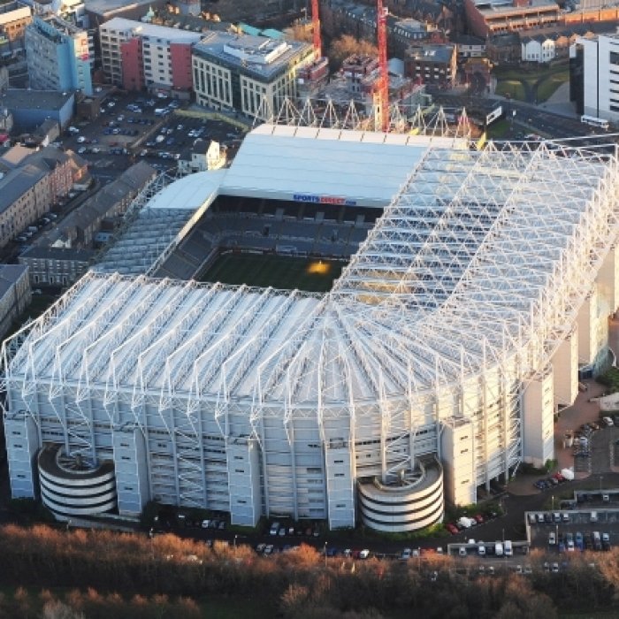 Newcastle je v zisku, fanoušci i přesto zuří