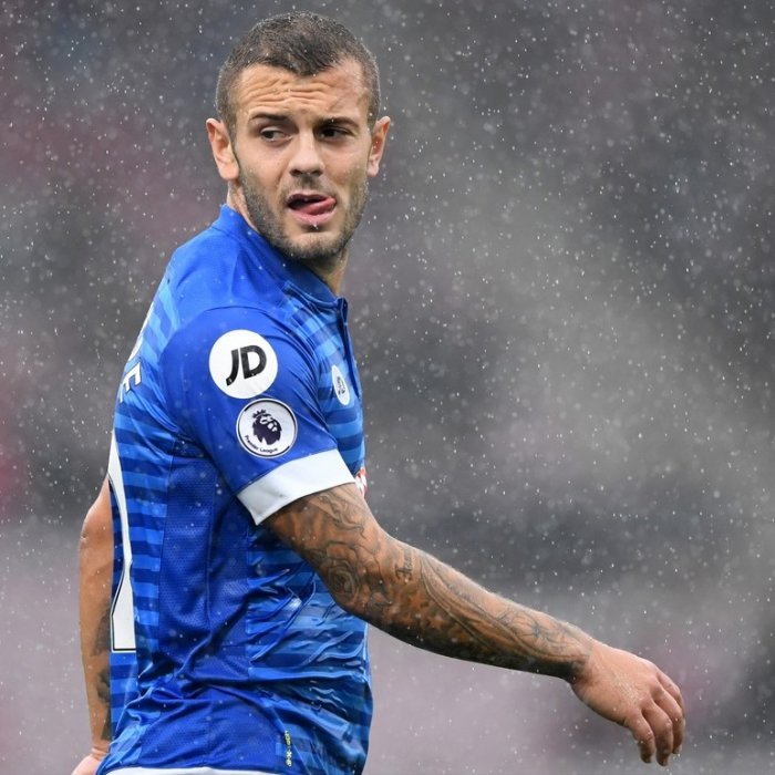 Víc otazníků než odpovědí. Vydá se Wilshere do Evropy?