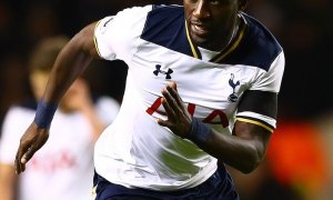 Sissoko zařídil výhru Spurs. Jenže už neměl být na hřišti