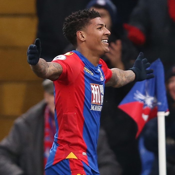 Ten je pro tebe, dědo. Van Aanholt posílal gól do nebe