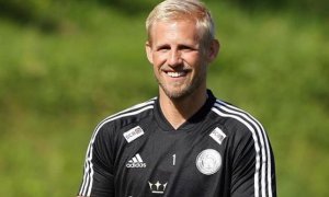 Tým Lišek z King Power Stadium si po konci Morgana volil nového kapitána. Pásku převzal Schmeichel