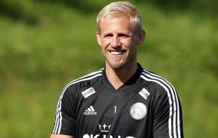 Tým Lišek z King Power Stadium si po konci Morgana volil nového kapitána. Pásku převzal Schmeichel