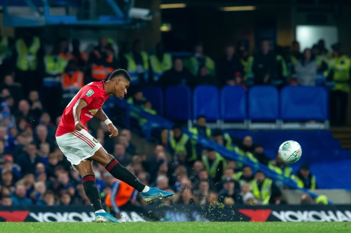 Mourinhovi návrat na Old Trafford zhořkl, Liverpool ovládl městské derby