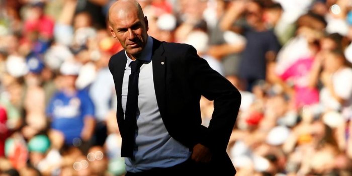 Real dvakrát v řadě ztratil a čeká jej Liga mistrů s City a pak El Clasico. Co na krizi říká Zidane?