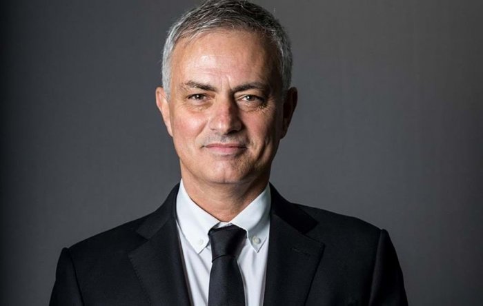 Mourinho slibuje fandům Spurs absolutní vášeň a oddanost. Jakou gáži si v Tottenhamu domluvil?