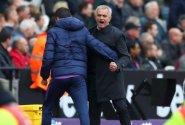 Mourinho zlomil prokletí Tottenhamu, Sheffield vysoko remizoval s United