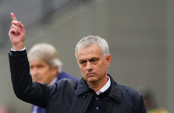 Mourinho začíná úřadovat, z Realu si chce pořídit hvězdného stopera