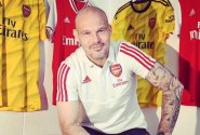 Ljungberg hájí špatný Arsenal: Nervozita na tribunách může hráče ovlivnit, jsou to lidské bytosti, cítí tlak