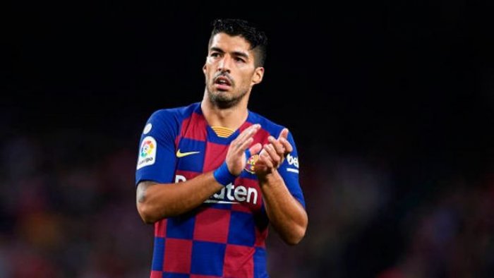 Suarez si vyhlíží svého nástupce. Kupte tohoto hráče, radí Barceloně