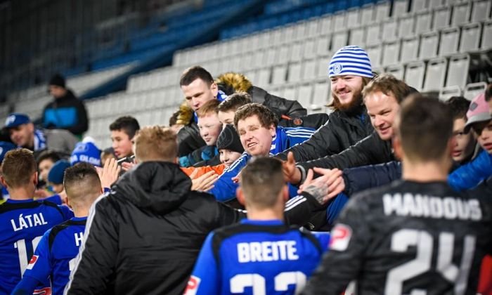 Olomouc je již sedmým klubem, který sáhl k úsporným opatřením. Jedná se o nezbytný krok, sdělil Minář