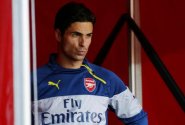 Pět hráčů, s nimiž už Arteta nepočítá a kteří jsou jednou nohou pryč z Arsenalu