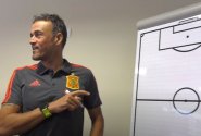 Bylo to žalostné a hodně ošklivé, kritizoval bundesligu bez diváků Luis Enrique