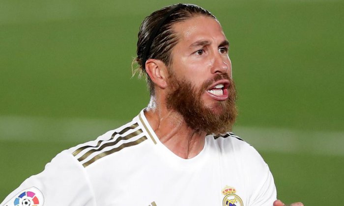 Ramos opět spasil Real a žene Los Blancos za titulem, Barcelona je ovšem v patách