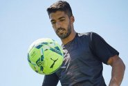 Suárez má namířeno do Atlética, Barcelona jim bude přispívat na jeho plat