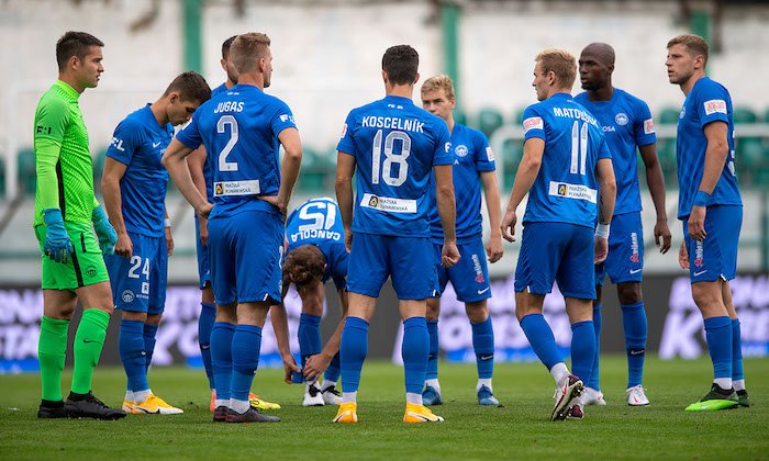 Slavia či Plzeň se po víkendu uzavřely do hotelů, my nakonec máme normální režim, hlásí liberecký Pešek