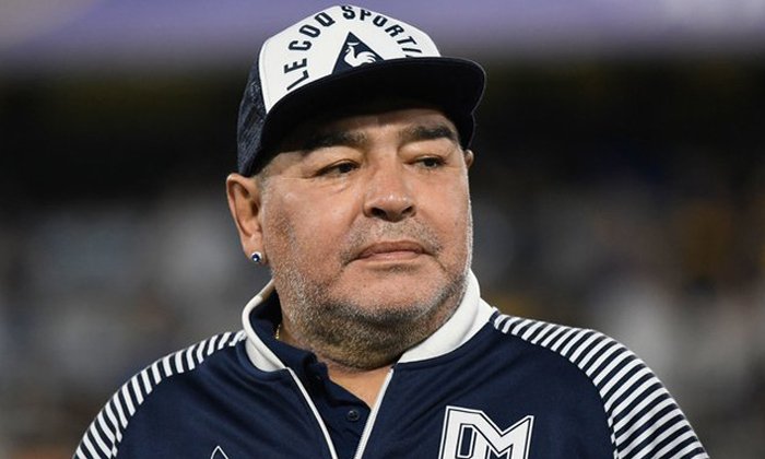 Maradona: Snil jsem o druhé Boží ruce. Argentinský fenomén oslavil 60 let