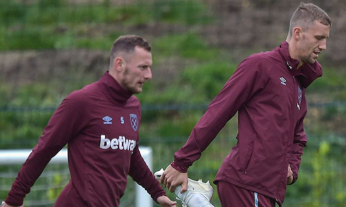 Souček chtěl mít po sedmi kolech Premier League víc bodů. Co říká před londýnským derby?