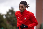 Slavia s předstihem řeší svou achillovu patu. Kdo se má stát Deliho nástupcem?