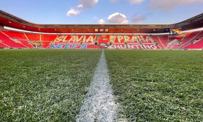 Jak šel čas s Edenem. Před 15 lety byl otevřen největší fotbalový stadion v Česku